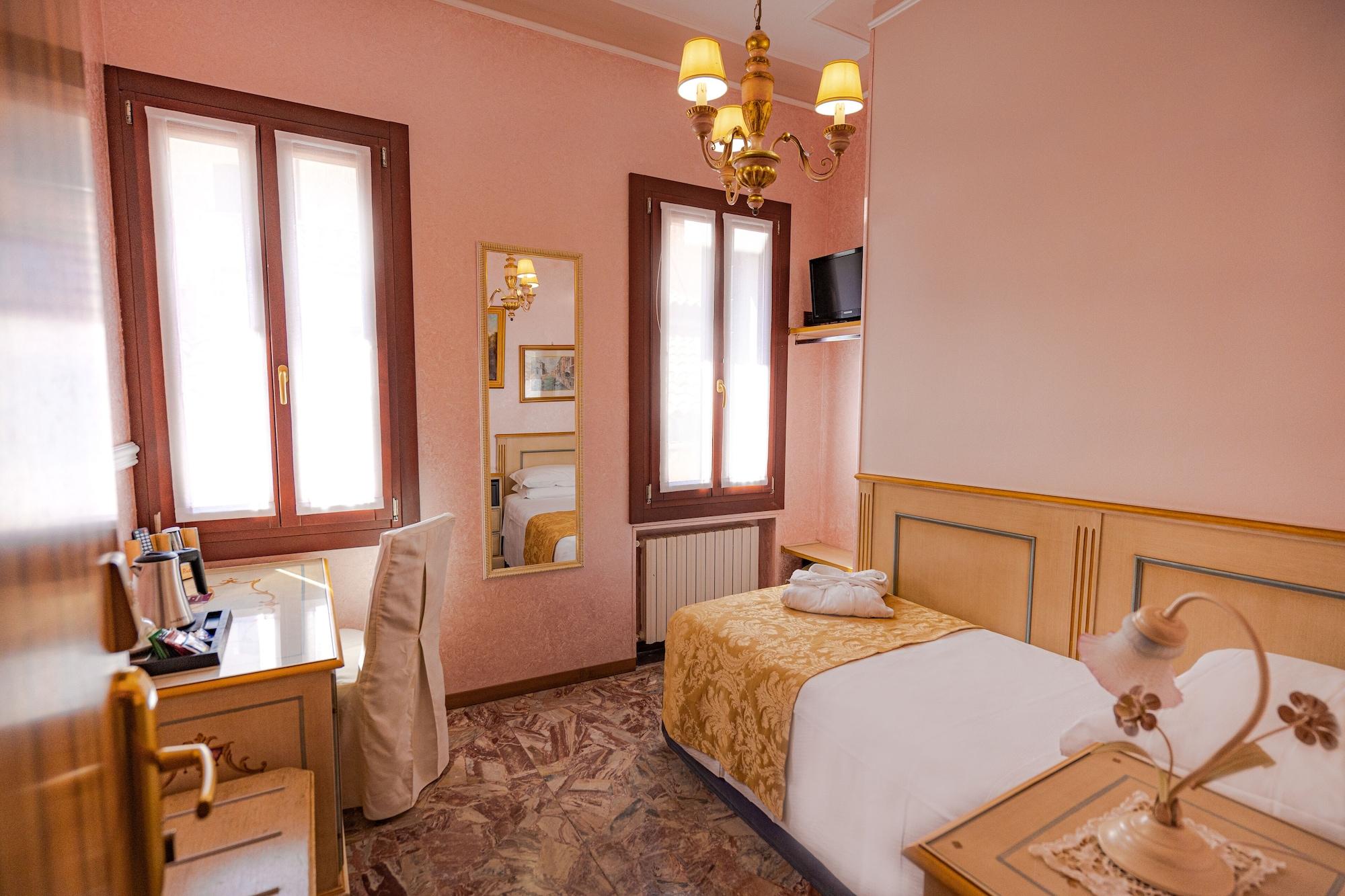 Al Piave 3* Wenecja